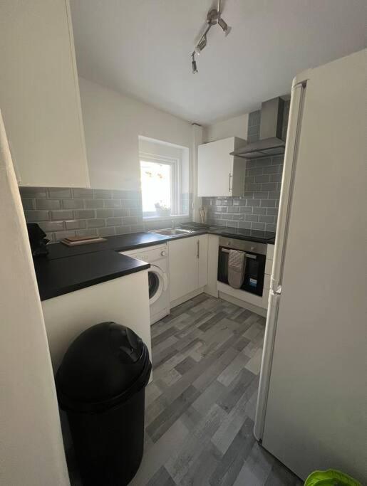 Spacious 3 Bed - Efc Stays Liverpool Eksteriør bilde