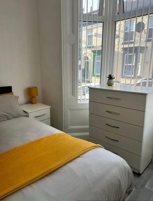 Spacious 3 Bed - Efc Stays Liverpool Eksteriør bilde
