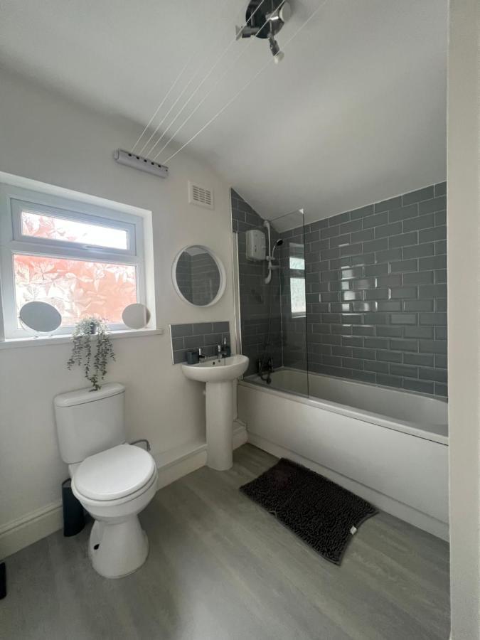 Spacious 3 Bed - Efc Stays Liverpool Eksteriør bilde